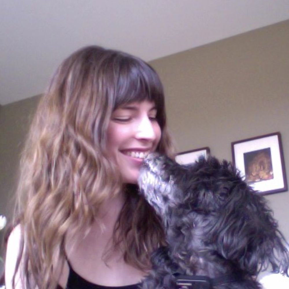 Meet your Posher, Leslie